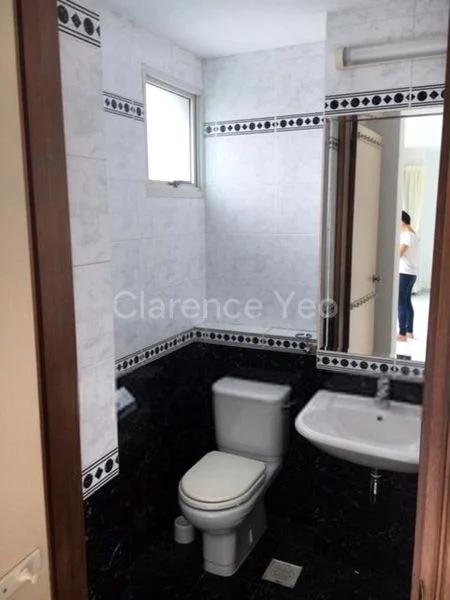3 Bed Apartment (Condo) for Rent in  Tanglin Hill Meadows - Image 1